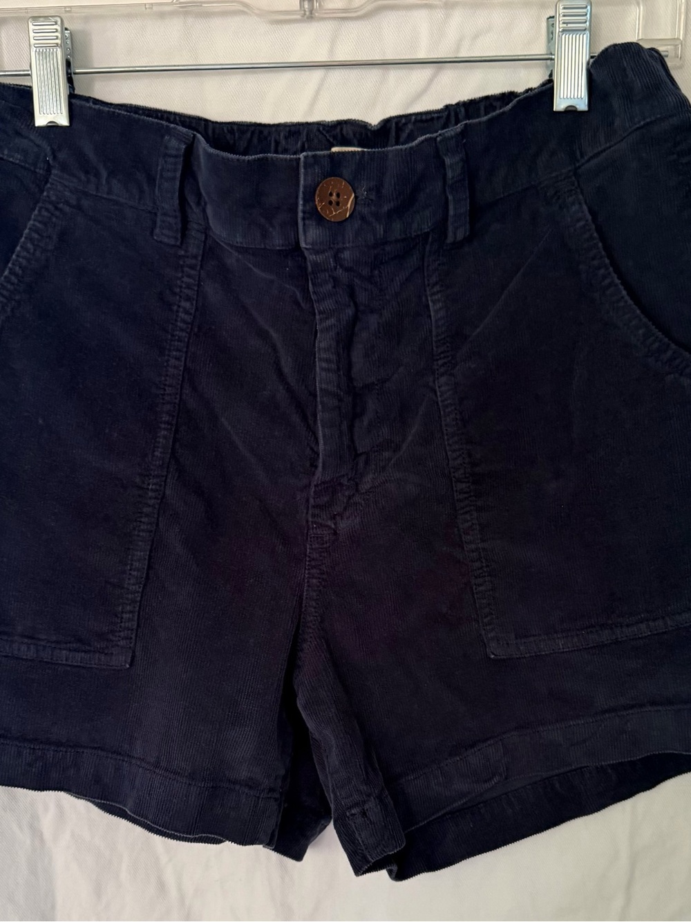 Faherty Women’s Navy High-Waist Corduroy Shorts